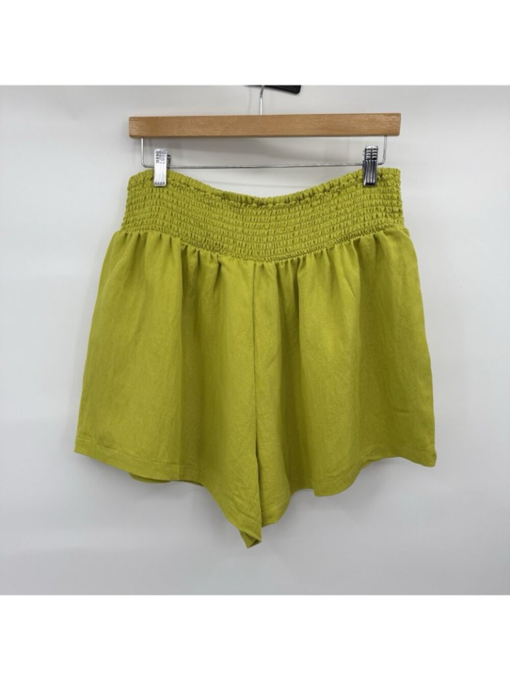Anthropologie High Rise Shorts Womens Medium Lime Green Artsy Retro Vacation - Picture 2 of 7